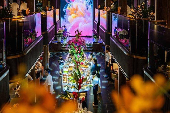 ホーチミン水上人形とファインダイニングクルーズ体験