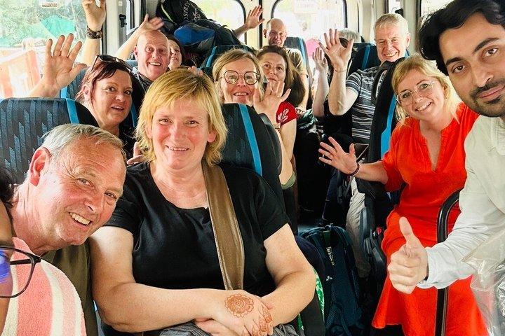 Privater Transfer von Jaipur nach Agra einschließlich Fatehpur Sikri