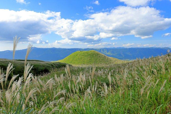 阿蘇山、高千穂峡、または黒川温泉からの福岡日帰り旅行