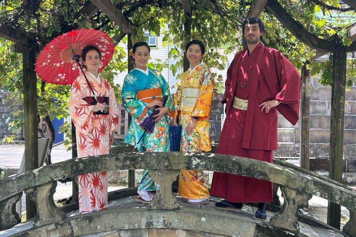 Wanderung mit Kimono Photoshooting in Dejima