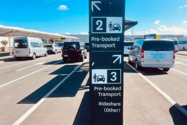 Gruppen Shuttle Service von Auckland