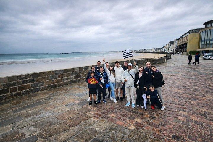 パリからサン・マロ・ディナールプライベート海岸日帰り旅行