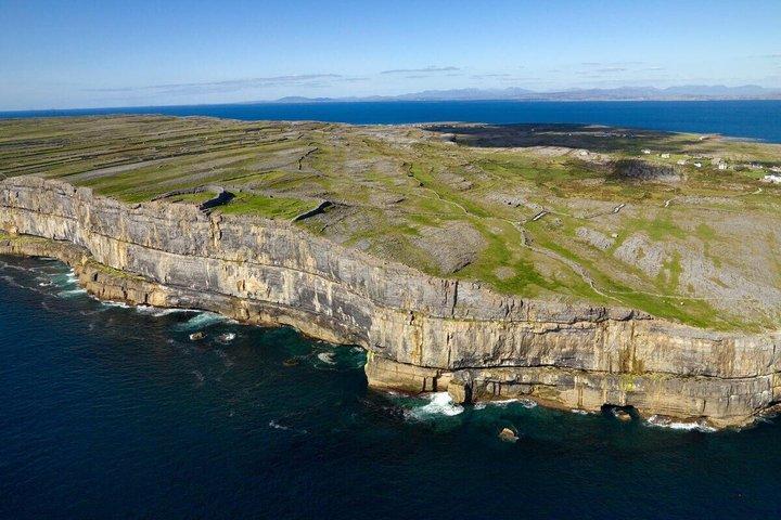 Tour guidato condiviso per piccoli gruppi da Galway a Inis Mór