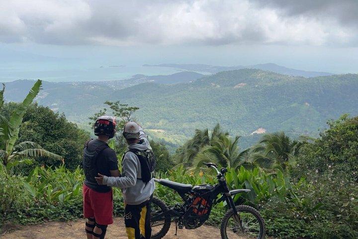 SURRON Tour por la selva koh samui