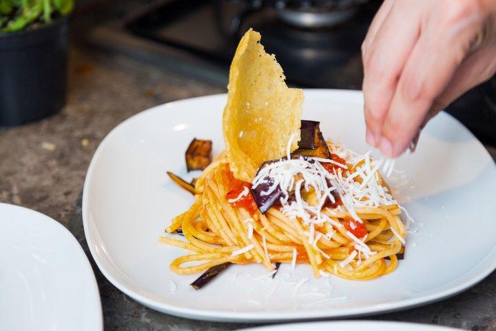 パレルモで料理教室-生パスタとティラミス