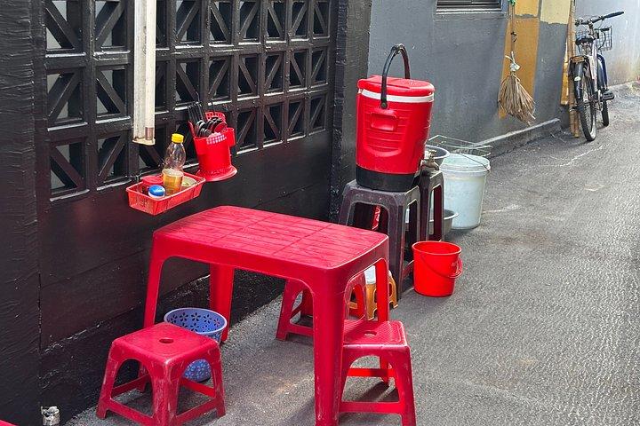 ホイアンフードツアー|裏通りを横切って12の味,ローカル市場