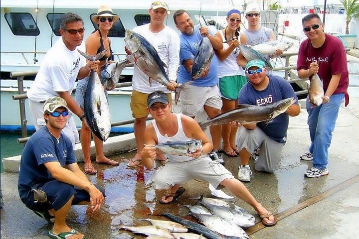 マイアミの深海釣りアドベンチャー（移動手段付き）