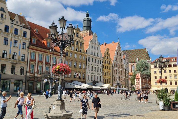 Wroclaw in a Nutshell classic City Walk with local Guide (GERMAN)
