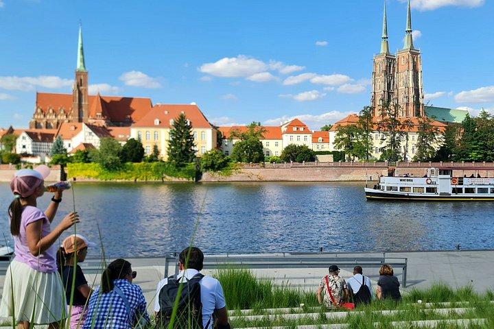 Wroclaw in a Nutshell classic City Walk with local Guide (GERMAN)
