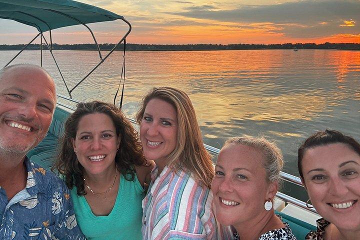 Private Hilton Head Sunset Dolphin Cruise Tour – Groups (7–15)