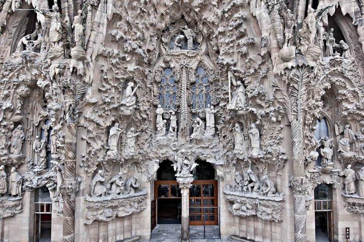 Sagrada Familia Tour: Secretos de Gaudí