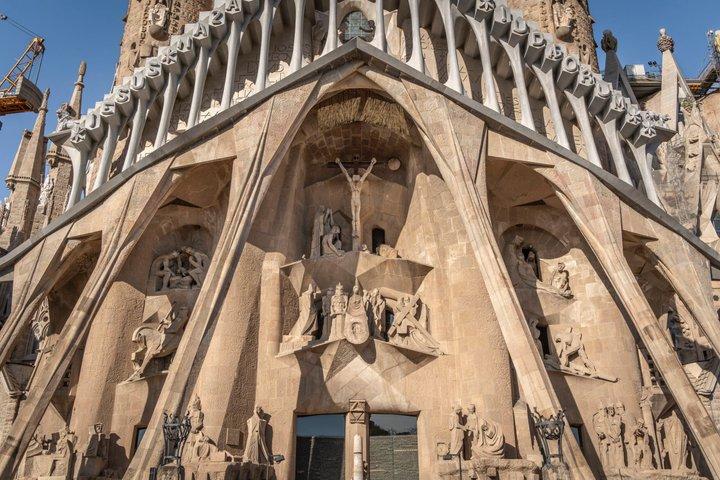 Sagrada Familia Tour: Secretos de Gaudí