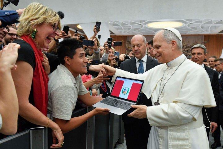 Guided Papal Audience with Pope Leo XIV — Privileged Access Rome