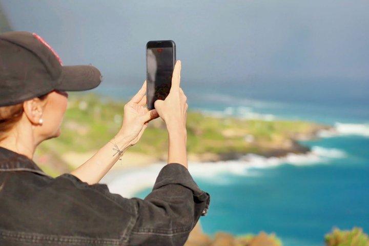 ワイキキ発究極のオアフ島サークル島観光＆バイツツアー