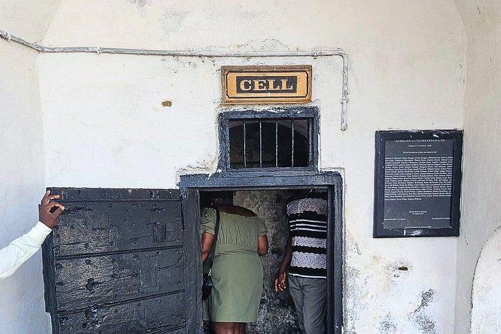 Ghana Slave Castles and Dungeon Exploration