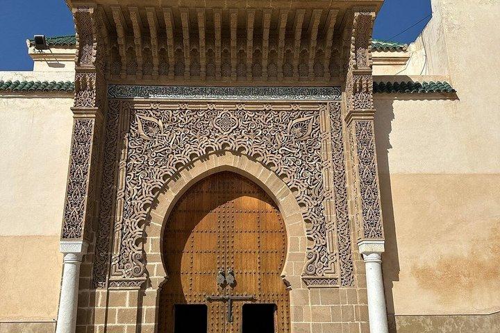 ヴォルビリスへの日帰り旅行 - フェズからのムーレイ・イドリスとメクネス
