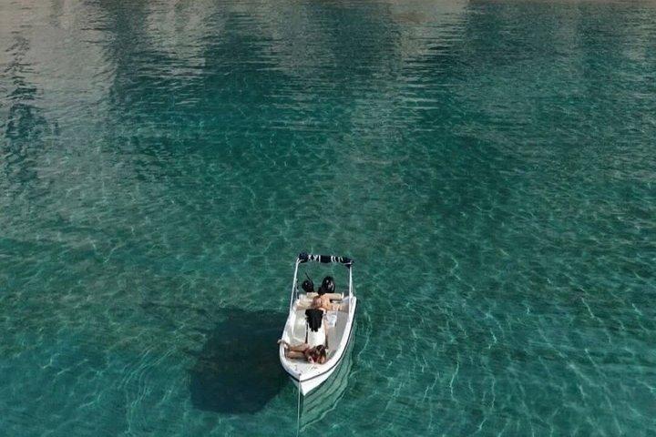 Milos Private Speedboat Tour com o capitão