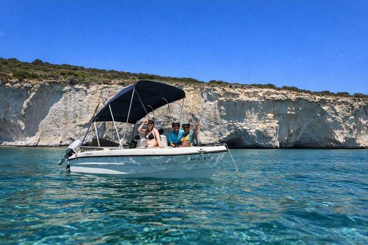 Aluguel de barcos em Milos