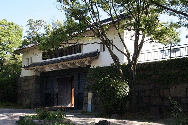 大阪城の幽霊：お化け屋敷歴史ツアー（昼夜）