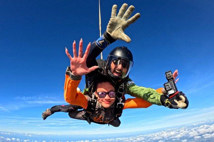 Algarve Tandem Skydive 10k ft (3000m)