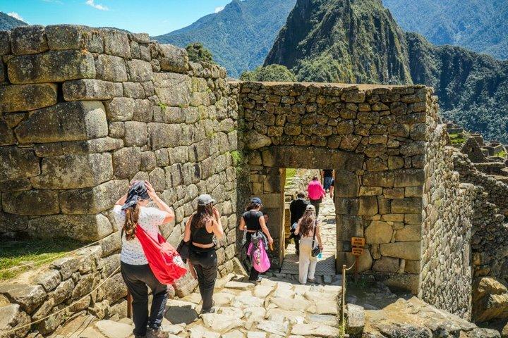 Machu Picchu Tour de 3 dias Llama Picnic e Sacred Valley Adventure