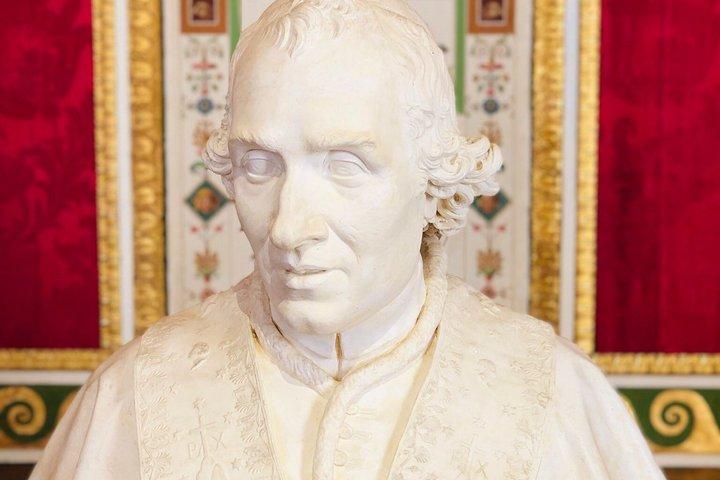 Explore Vatican Museums Sistine Chapel & St Peter BasilicaTour