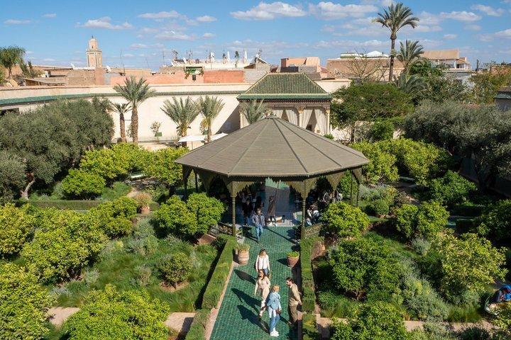 Marrakech : Madrasa Ben Youssef, Jardin Secret, Souk & Medina Tour（マラケシュ）