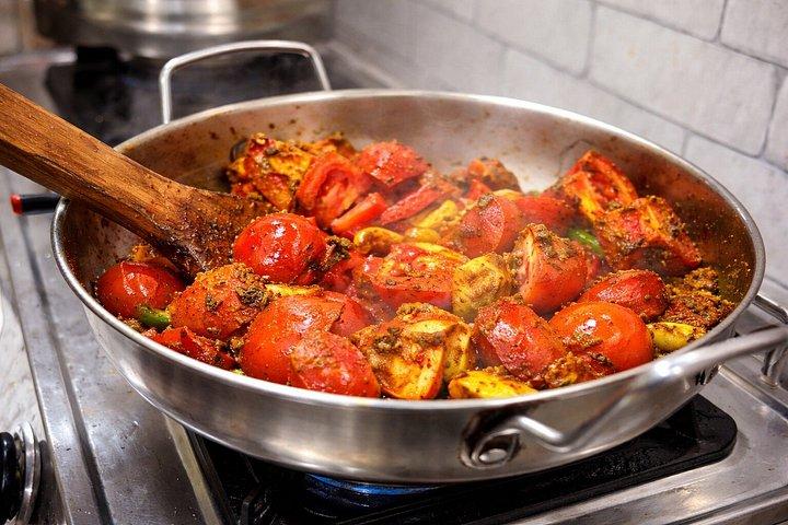 Rishikesh: Sattvic Ayurvedic Cooking Class – Cook & Dine