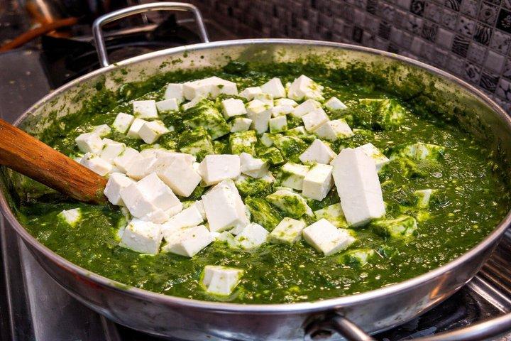 Rishikesh: Sattvic Ayurvedic Cooking Class – Cook & Dine