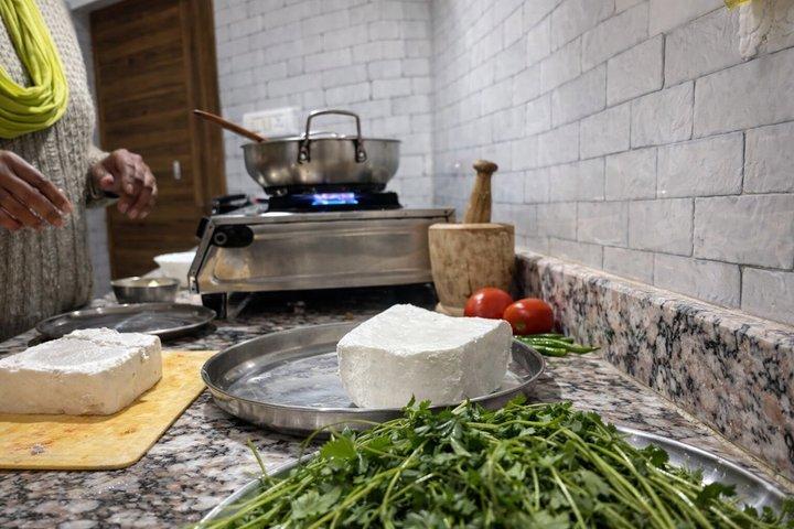 Rishikesh : Sattvic Kochkurs : Kochen & Essen mit Miss Anju