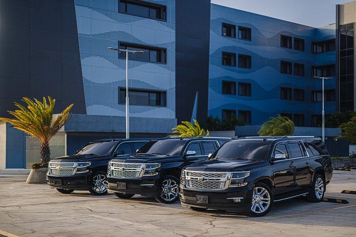 Private Arrival or Departure Airport Transfer in Aruba