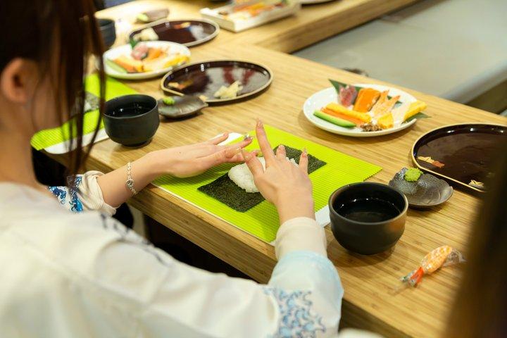 Popular Sushi Making Class em Kyoto(Grand Opening)