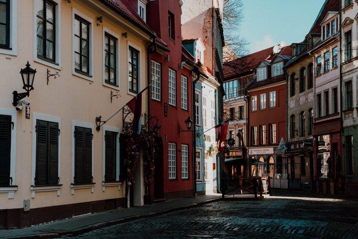 Riga Highlights Tour privato a piedi