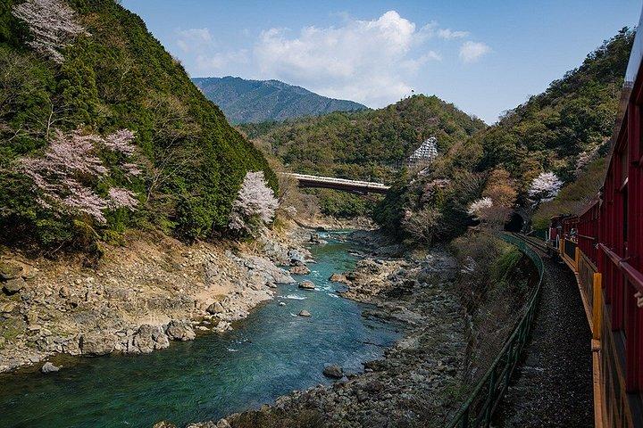 Billet de train romantique Sagano