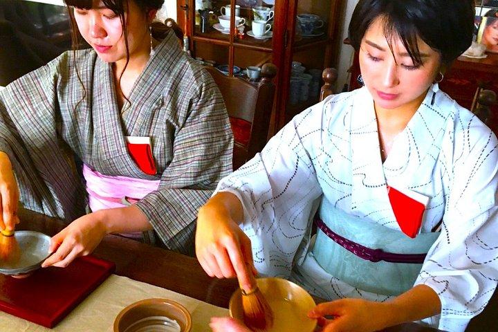 ショートホームステイ：料理して楽しむ日本語の家庭料理