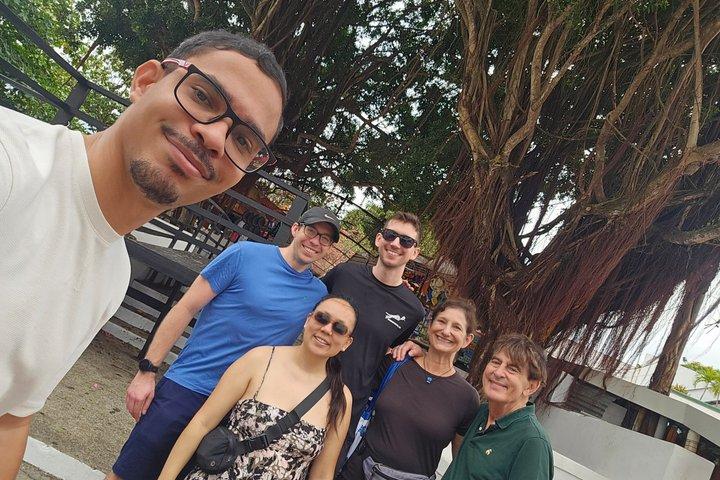 Casco Viejo Walking Tour: History, Culture & Local Tasting