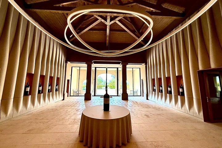 Bordeaux Wine Tour : Outstanding Architecture
