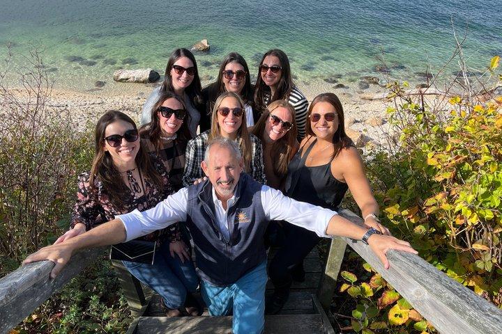 Excursão privada de um dia inteiro de vinho e comida de North Fork por Especialista local