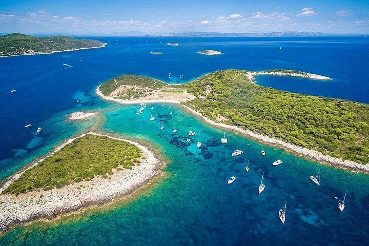 Blue Cave og 5 øer fuld dagstur fra Split
