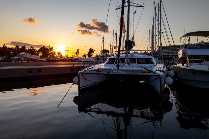 Cruzeiro de catamarã premium em Sithonia – Descubra as baías secretas