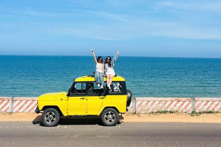 A partir de Ho Chi Minh: Mui Ne White & Red Sand Dunes Sunset Day Tour