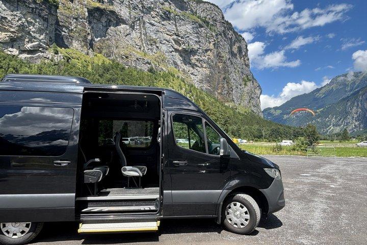 Excursion privée d'une journée d'Interlaken à Blausee et Zermatt