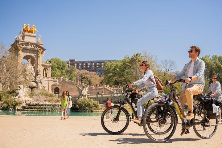 Picassos Barcelona på Elcykel Small Group Tour