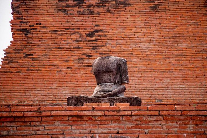バンコク発 アユタヤ少人数ガイド付き日帰り旅行（ランチ付き）