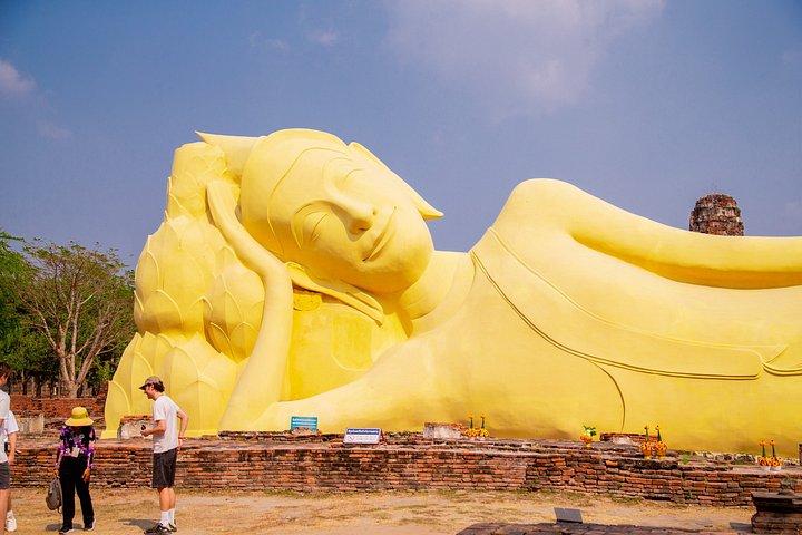 バンコク発 アユタヤ少人数ガイド付き日帰り旅行（ランチ付き）