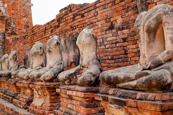 バンコク発 アユタヤ少人数ガイド付き日帰り旅行（ランチ付き）