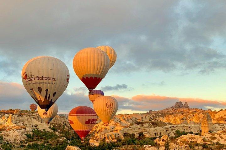 Cappadocia Hot Air Balloon Standardflyvning med transfer