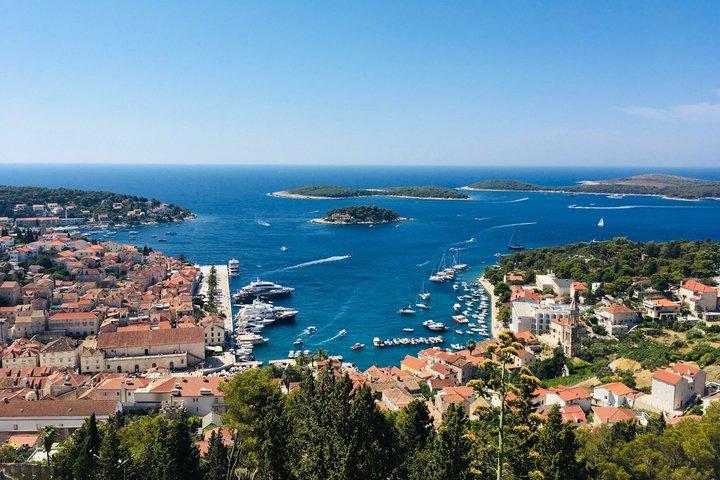 Tre isole: Brac, Hvar e isole Pakleni da Spalato