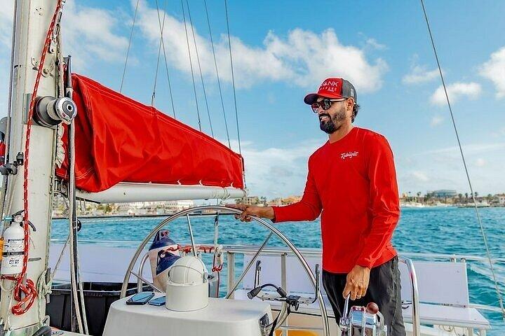 Aruba Sail and Snorkel with Turtles at WW2 Shipwreck Includes BBQ