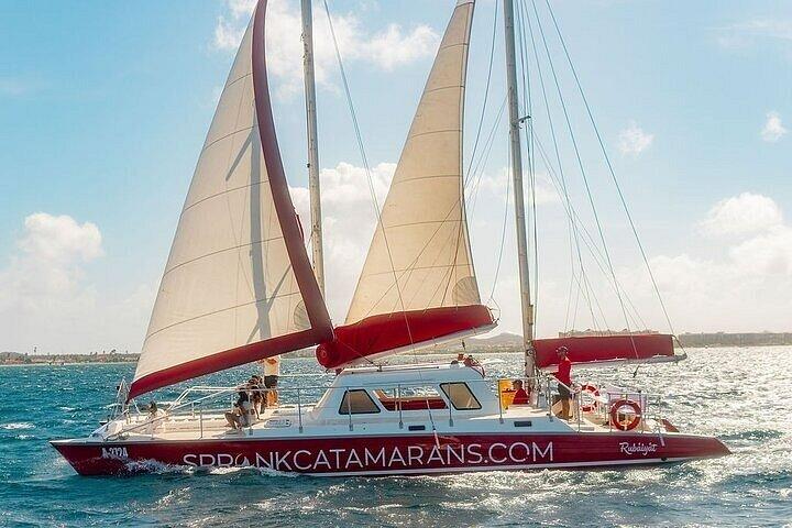 Aruba Sail and Snorkel with Turtles at WW2 Shipwreck Includes BBQ